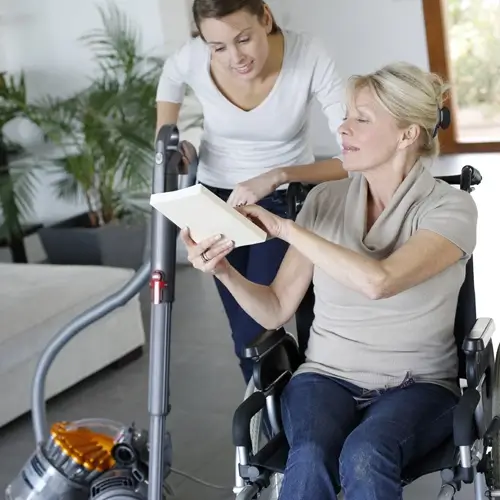 Assisting-Hands_Housekeeping-for-Seniors-in-Wood-Village